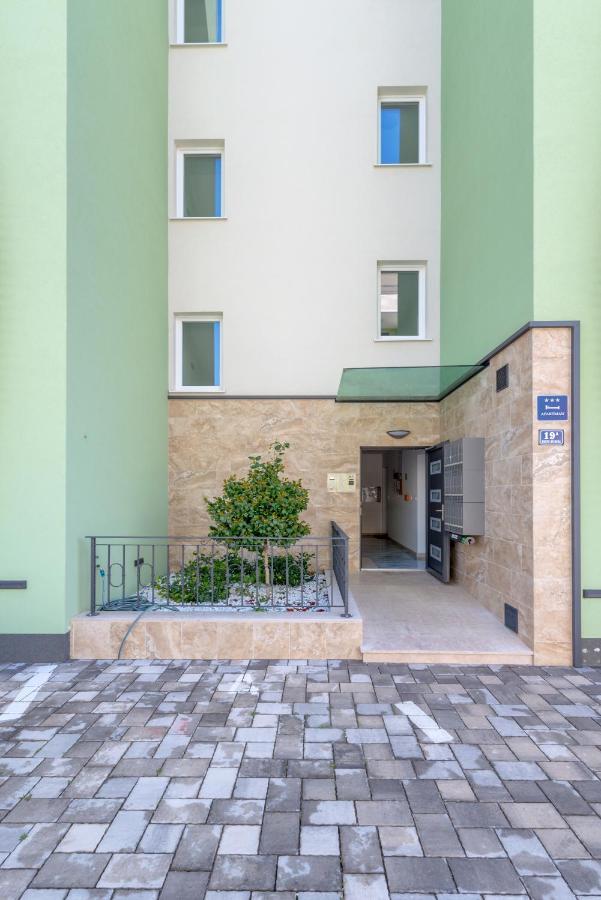 Searenity Split Exterior foto